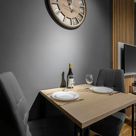 Artus Stary Browar Apartment *